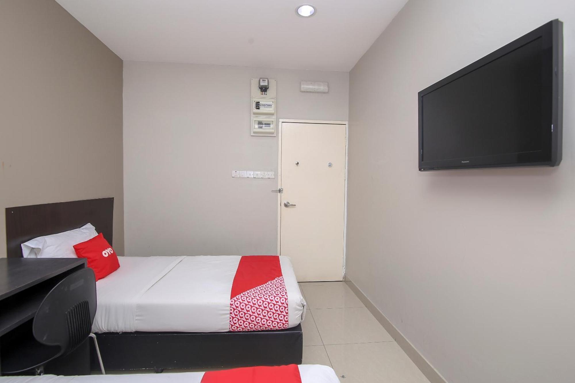 Nice Stay Three Six Five Services クチン エクステリア 写真