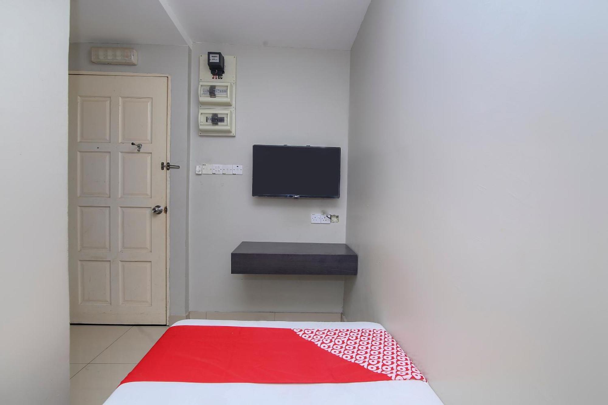 Nice Stay Three Six Five Services クチン エクステリア 写真