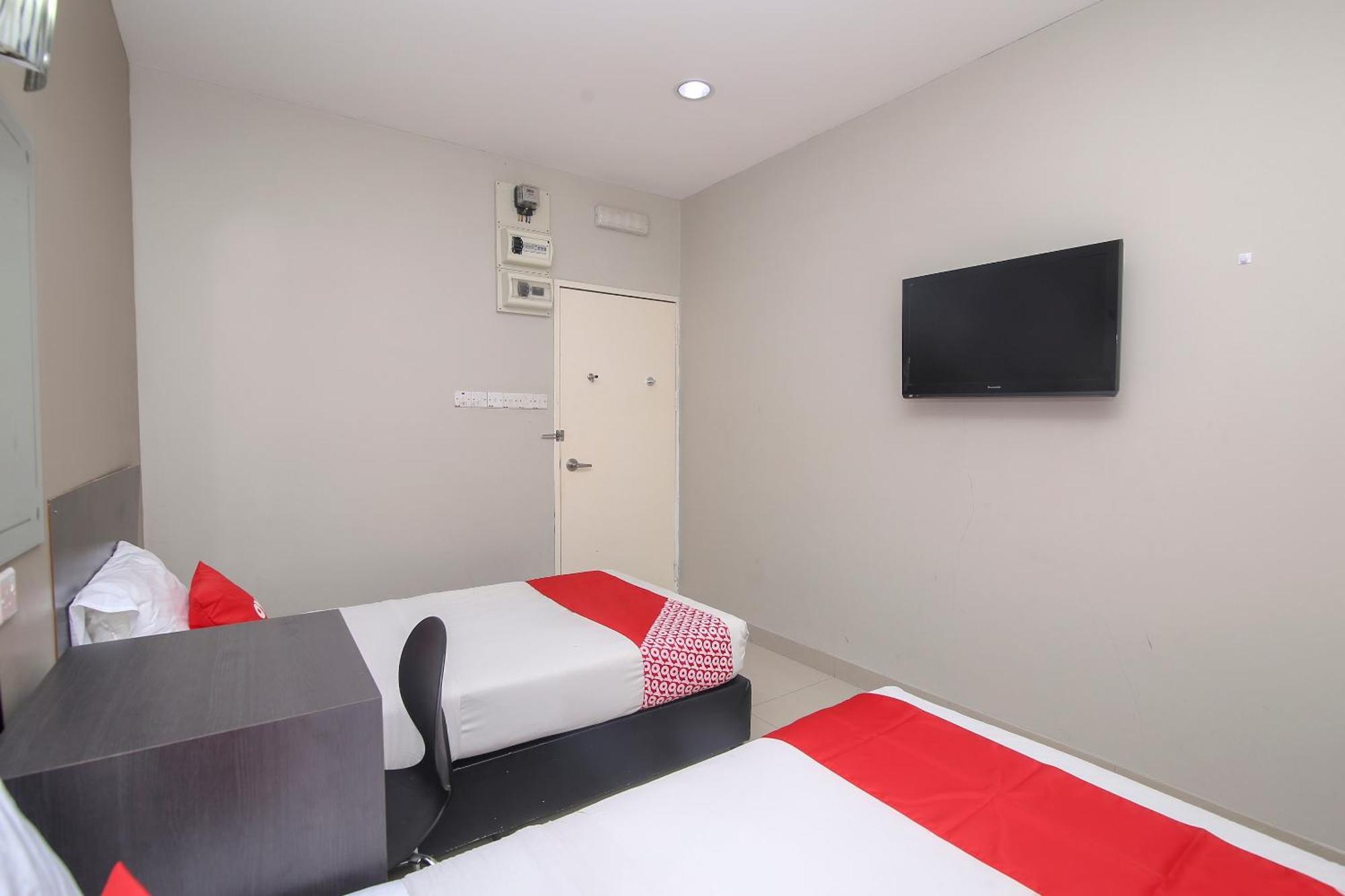 Nice Stay Three Six Five Services クチン エクステリア 写真